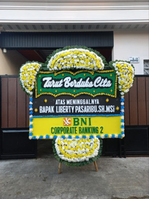 Papan Bunga Duka di Kuala Kencana