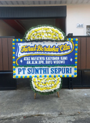 Papan Bunga Duka di Kuala Kencana